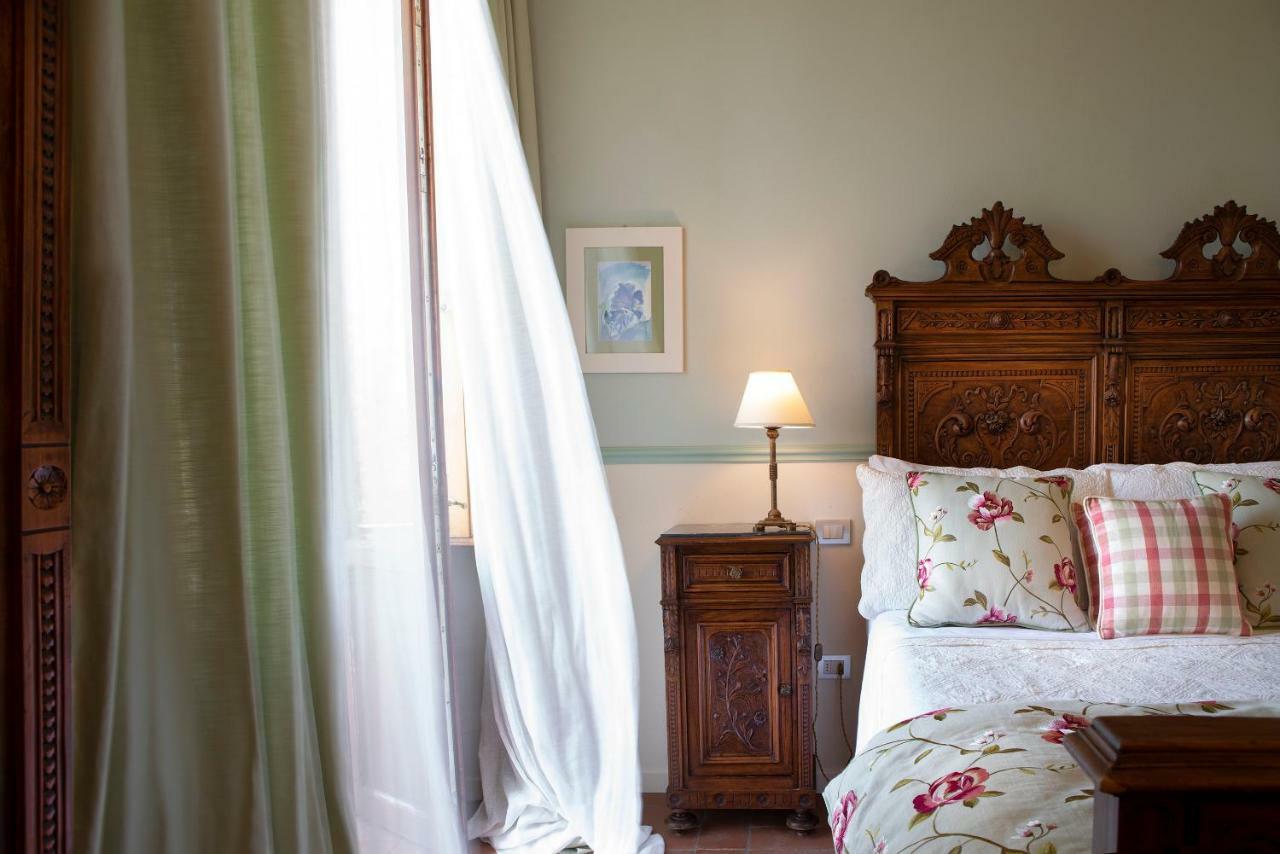 Palazzo Malaspina B&B San Donato in Poggio Exterior photo