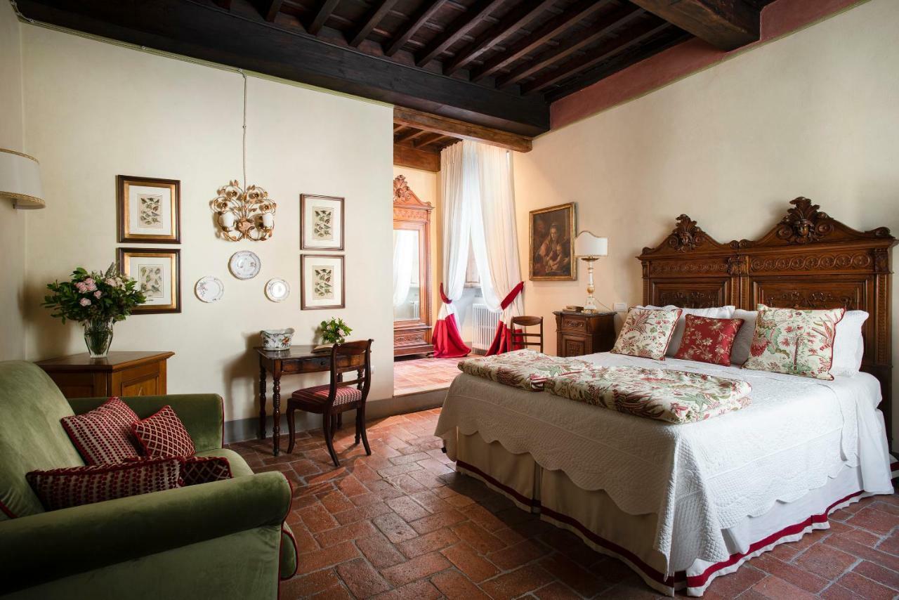 Palazzo Malaspina B&B San Donato in Poggio Exterior photo