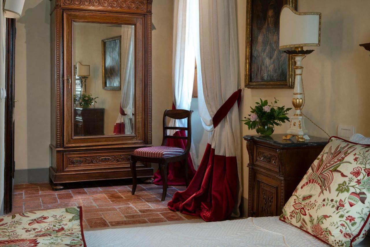 Palazzo Malaspina B&B San Donato in Poggio Exterior photo