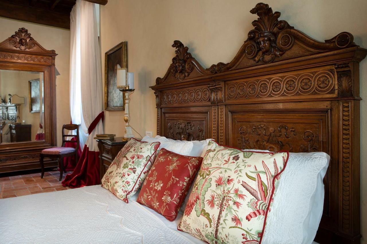 Palazzo Malaspina B&B San Donato in Poggio Exterior photo